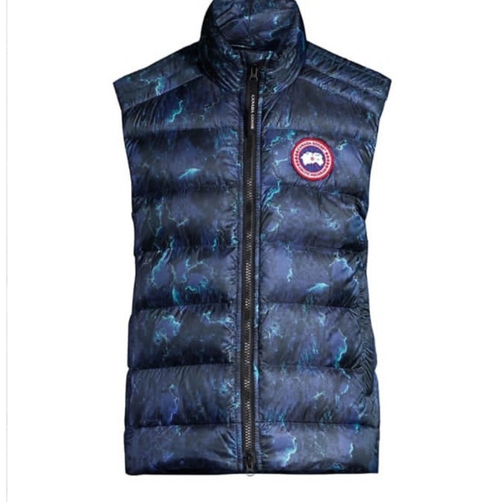NWT Canada goose Puffer vest. Cool Blue marble design Size M